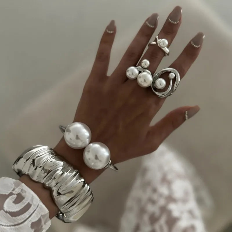 Goddess Pearl Bracelet